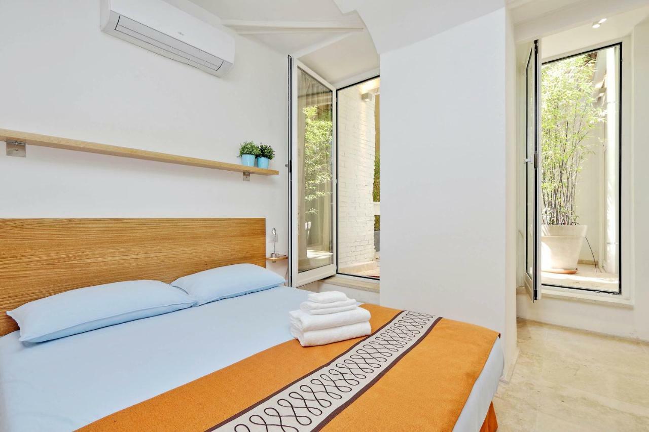 Апартаменты Design Loft Campo Dei Fiori Рим Экстерьер фото